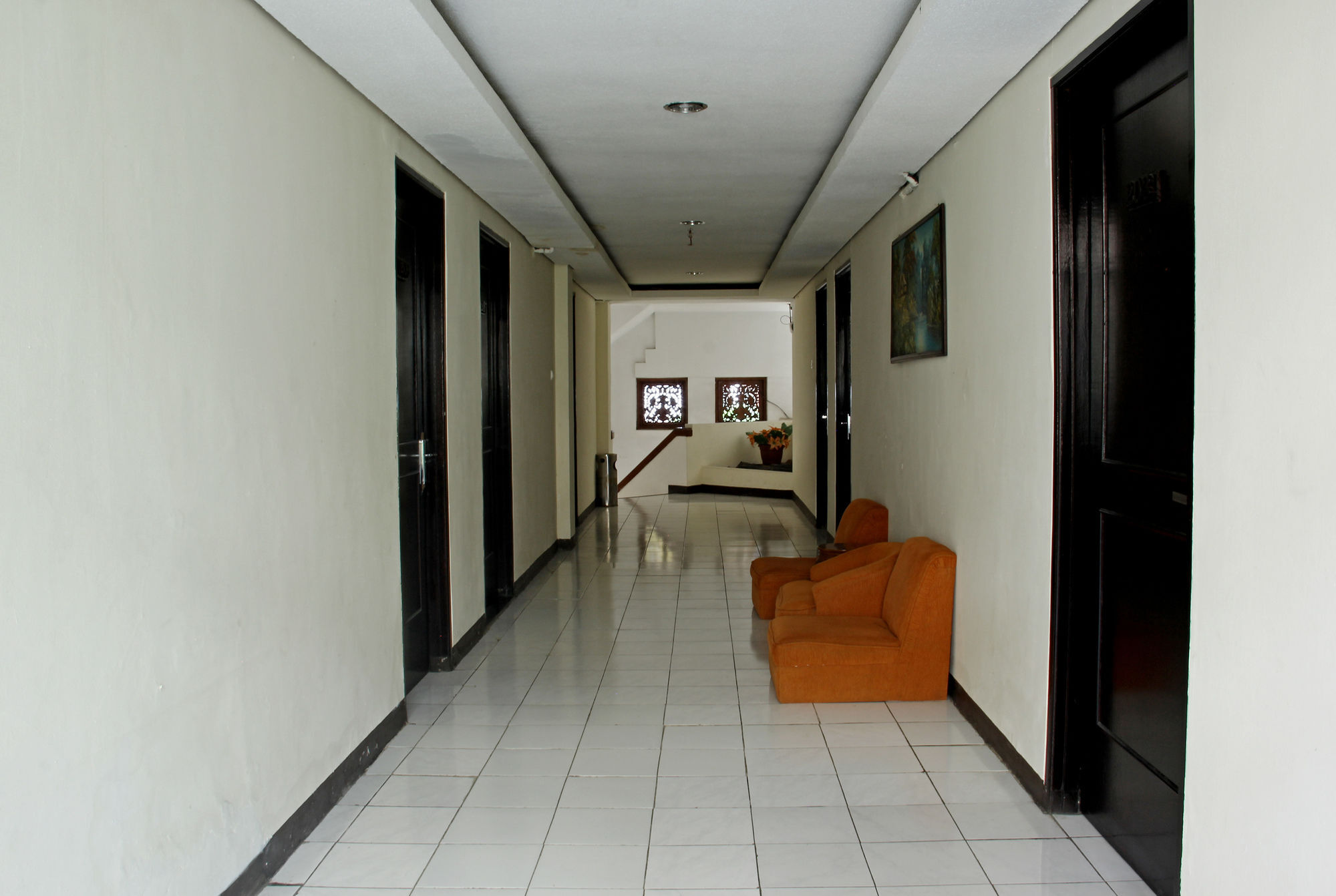 Oyo 3953 Hotel Catellya II Cipaku Bandung Exterior foto